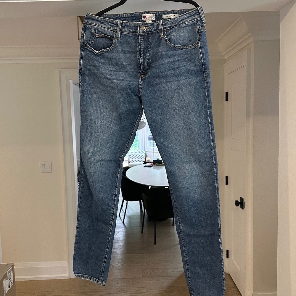 Men's GUESS Slim Fit Straight Leg Jeans - 34 W